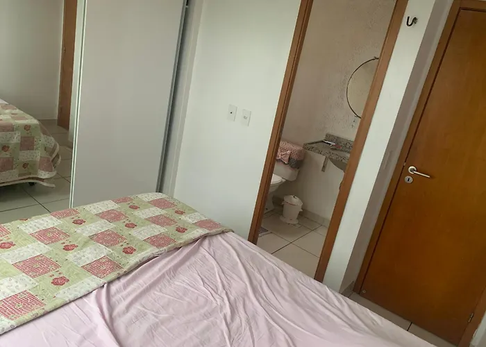 Quarto Em Condominio No Bairro Fatima
